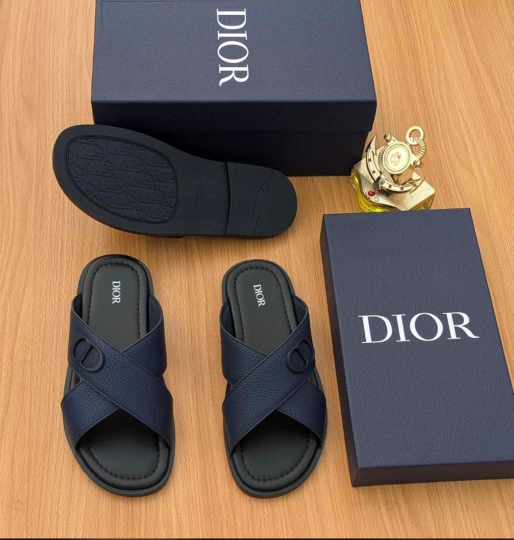 DIOR - Image 2